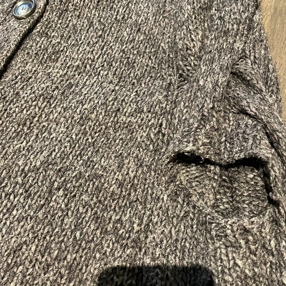 Theory knit poncho - Picture 3 of 7